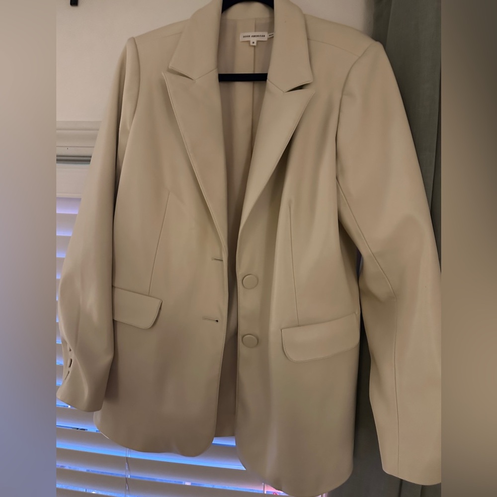 Good American Better than Leather Faux Leather Blazer Size Large Color Bone